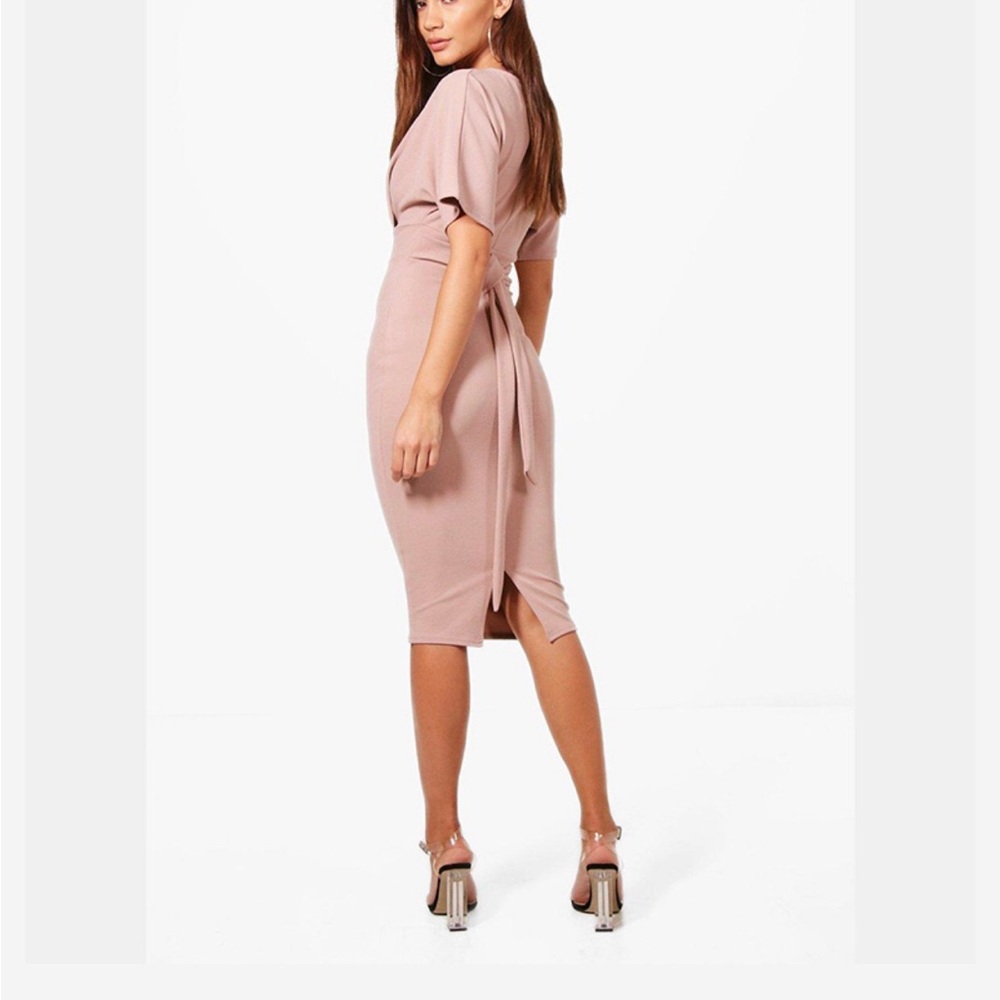 Boohoo Black Midi Sheath Dress with Short Batwing Sleeves size 6 great - Picture 2 of 7